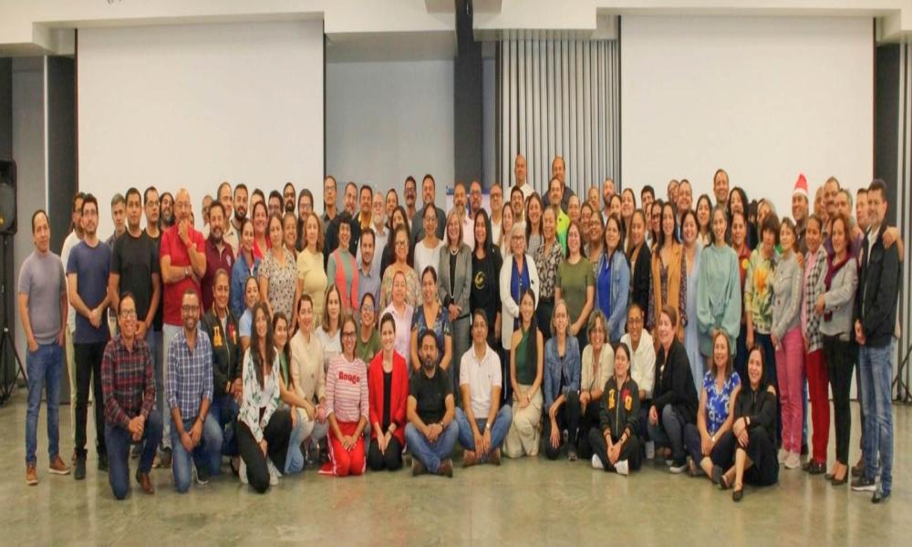 CUCosta fortalece la innovación educativa con la capacitación de 311 docentes en Inteligencia Artificial