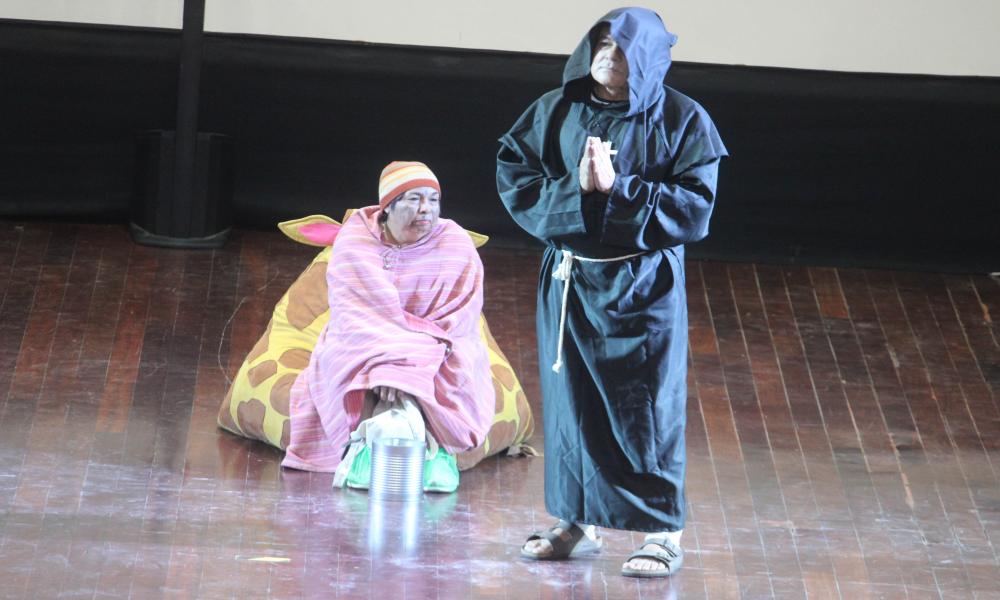 Presentación de la pastorela/parodia “Shut Up!, en busca del hijo del cielo"