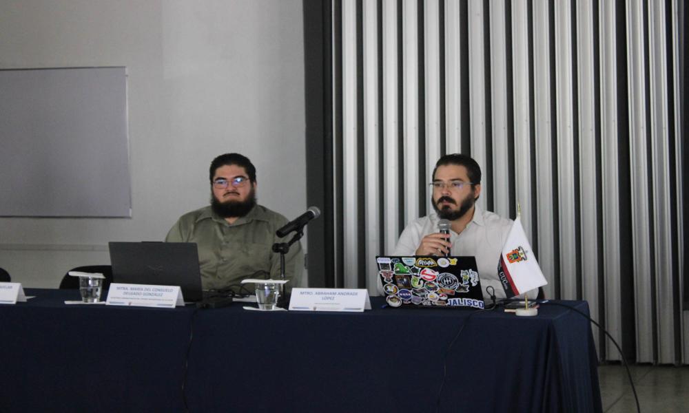 Inician talleres de Inteligencia Artificial Generativa para más de 500 docentes en el CUCosta