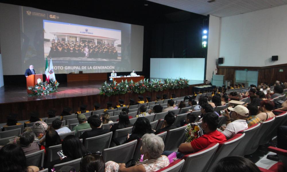 Egresan 31 estudiantes de la XV Generación de la Licenciatura en Nutrición en CUCosta