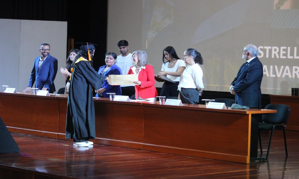 Egresan 22 estudiantes de la XIX Generación de la Licenciatura en Cultura Física y Deportes del CUCosta