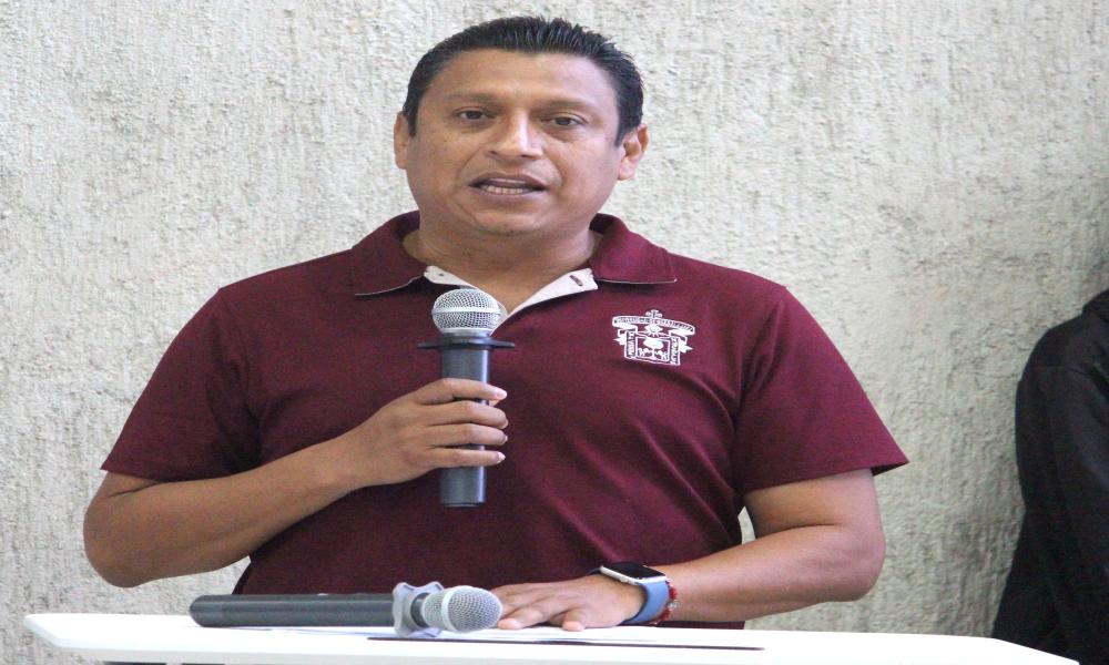 Presentan en CUCosta el proyecto de promoción de la lectura “Piensa, Lee y Sueña” en el marco del Día Mundial del Libro