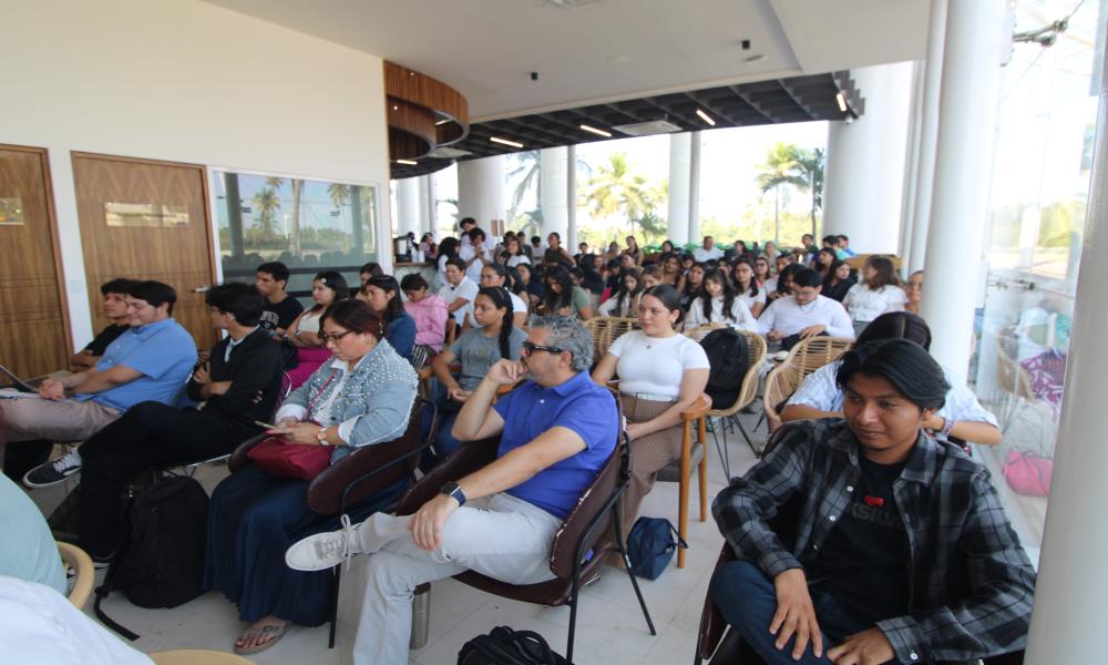 “Shark Stand” premia la innovación estudiantil en la 9ª Semana del Emprendimiento del CUCosta