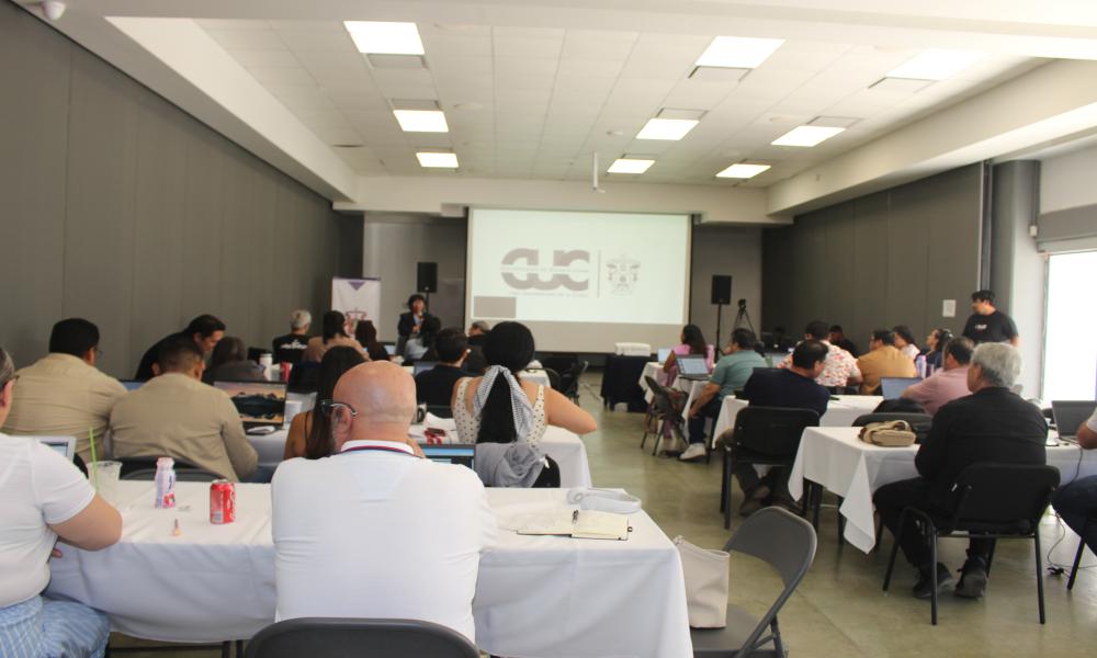 Concluye con éxito taller de acreditación y calidad educativa en el CUCosta 