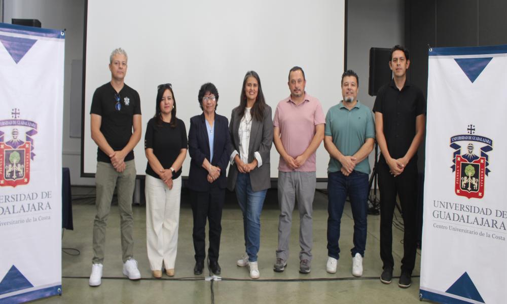 Concluye con éxito taller de acreditación y calidad educativa en el CUCosta 