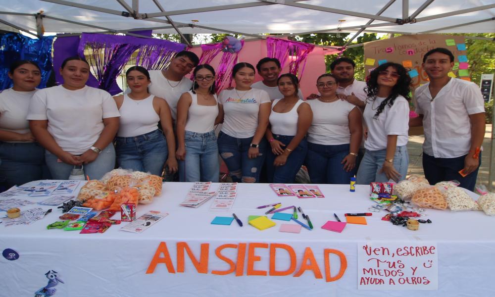 CUCosta realiza la “Feria de Patologías” con enfoque en salud mental y prevención