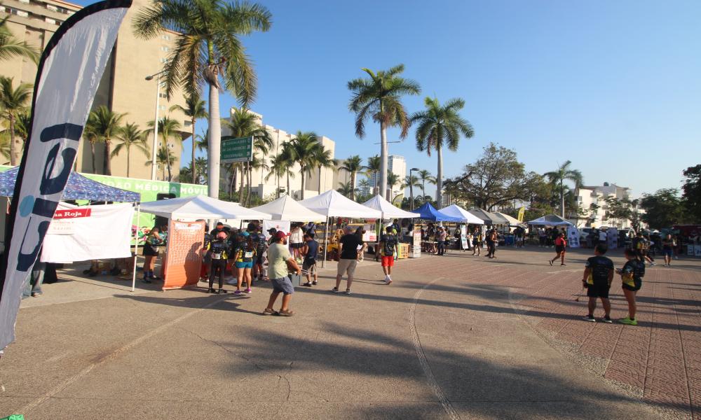 Más de mil participantes respaldaron la conservación de la tortuga Casquito de Vallarta en carrera deportiva