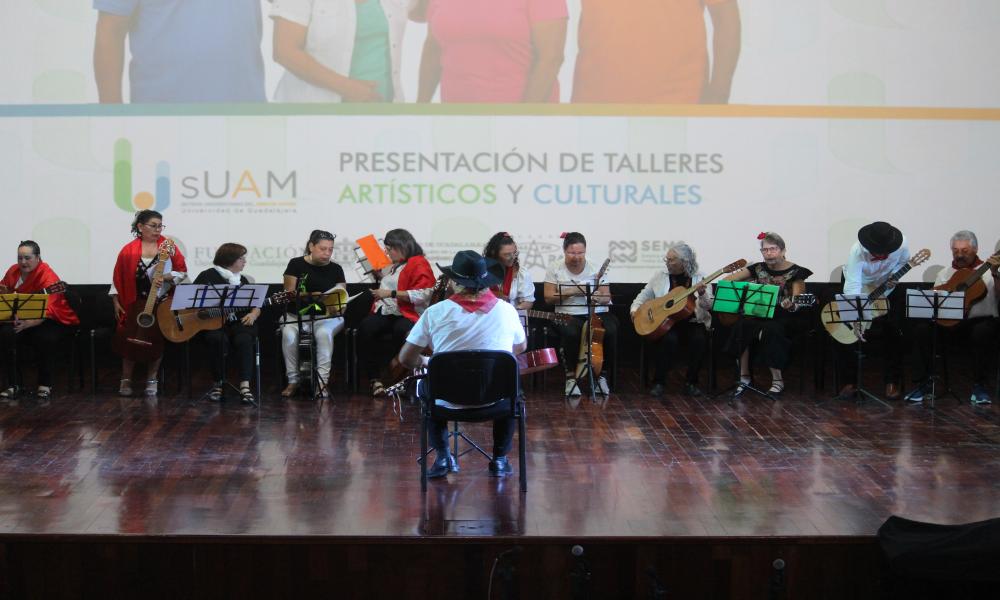 Concluye con éxito el ciclo 2026-A del Sistema Universitario del Adulto Mayor en CUCosta