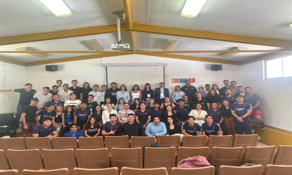 CUCosta-UdeG participa en encuentro de semilleros de investigación deportiva