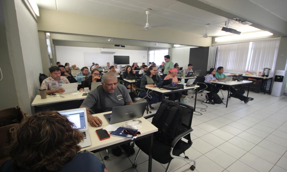 Inteligencia Artificial fortalece la formación docente y la investigación científica en el CUCosta