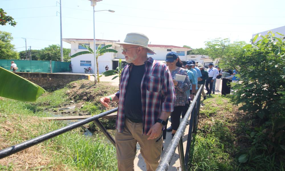 🐢🌊 Este miércoles 1 de julio, el Campamento Escuela Tortuguero Boca de Tomates, Nakawe A.C. Desarrollo Sustentable, Cultura y Conservación de Vida Silvestre, presentó los resultados de la temporada 2025–2026 de arribo, anidación y liberación de tortugas marinas.  La Universidad de Guadalajara, a través del Centro Universitario de la Costa (CUCosta), participa activamente en esta iniciativa mediante dos programas desarrollados en colaboración con la asociación civil, con la participación de estudiantes uni