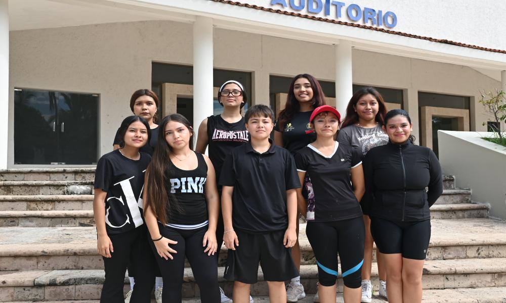 Participan 80 estudiantes del CUCosta en el “Rally por la Juventud”