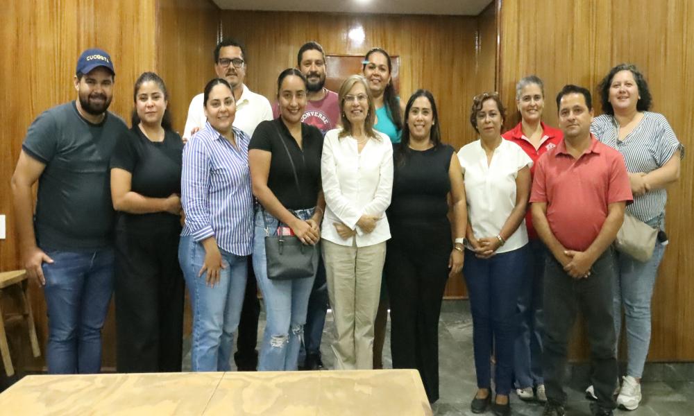 La Rectora del CUCosta fortalece la vinculación académica durante jornada de trabajo en Tomatlán