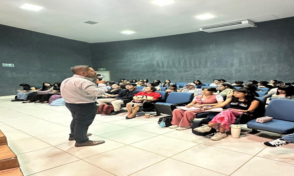 Conferencia para estudiantes de Abogado 