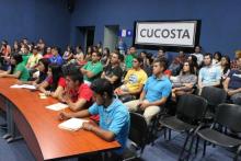 Se realiza Mesa Redonda de Cambio Climático y Turismo en CUCosta