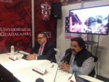 Participa CUCosta en la Feria del Libro en Español en Los Ángeles