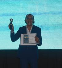 Recibe Luis Felipe Tovar, el galardón La Iguana de Oro