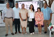 Mabel Cadena, actriz mexicana, dictó la Cátedra Huston de Cine y Literatura