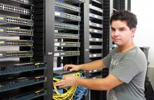 Obtiene alumno de Telemática certificación Cisco