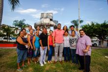 Enriquecen patrimonio cultural vallartense con donación de esculturas de gran formato