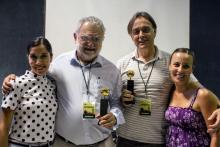 Recibe director del FICG galardón “La iguana de oro”