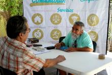 Recibe colonia Primero de Mayo a brigadistas del CUCosta