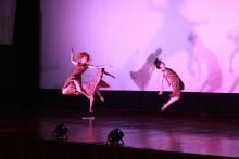 Cautiva estreno mundial de danza contemporánea en CUCosta