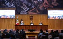 Aprueba CGU dos nuevas licenciaturas y entrega de tres doctorados “Honoris Causa”
