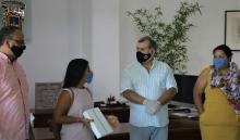 Comienza la entrega de tabletas a estudiantes del CUCOSTA