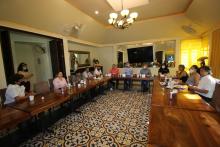 Distinguen a docentes por su labor diaria y trayectoria en el CUCosta