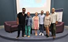 Se erige CUCosta en galería para la exposición de obras de egresados y estudiantes