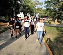 Visitan alumnos del COBAEJ las instalaciones del Centro Universitario de Costa