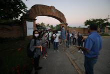 Acuden 42 alumnos del CUCosta a completar su esquema de vacunación