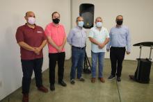 Comunidad Universitaria se beneficia con definitividad laboral