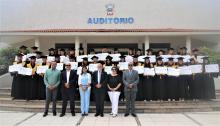 Se Gradúan 34 Licenciados en Turismo del CUCosta