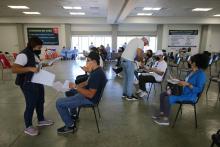 Concluye exitosamente vacunación a 4,788 docentes de la región