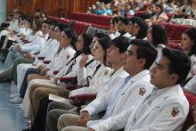 Realizan Ceremonia de Imposición de Batas a estudiantes de Médico Cirujano y Partero en el CUCosta